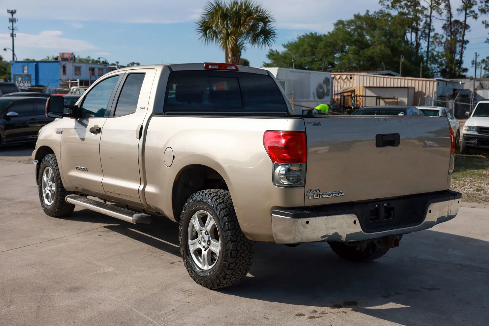 Used 2007 Toyota Tundra SR5 RWD image 4