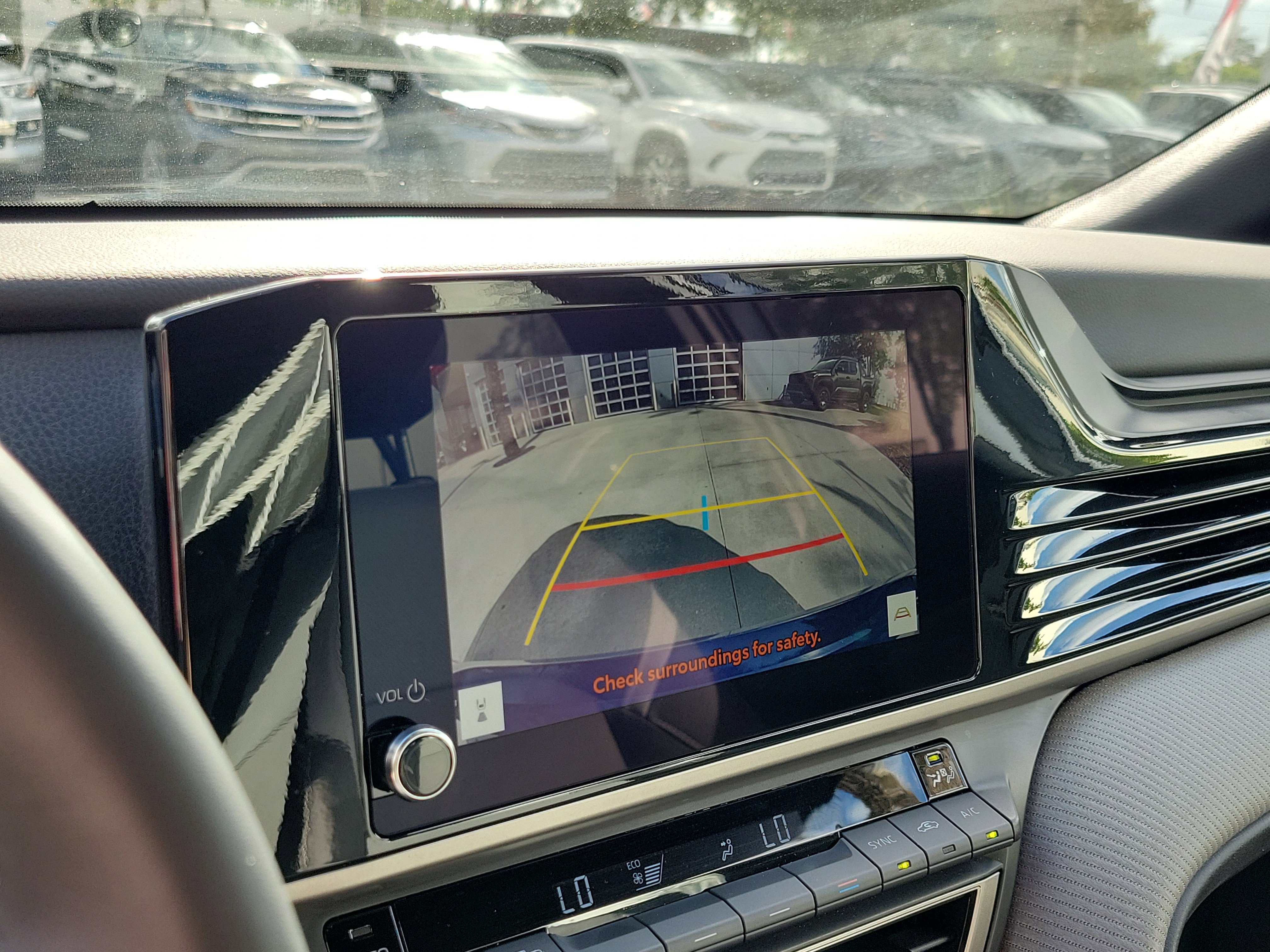 Used 2026 Toyota Camry SE FWD image 23