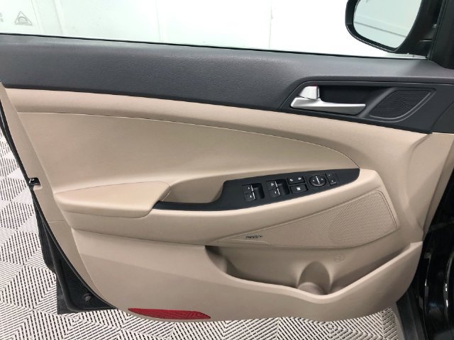 Used 2021 Hyundai Tucson Ultimate w/ Cargo Package AWD/4WD image 36