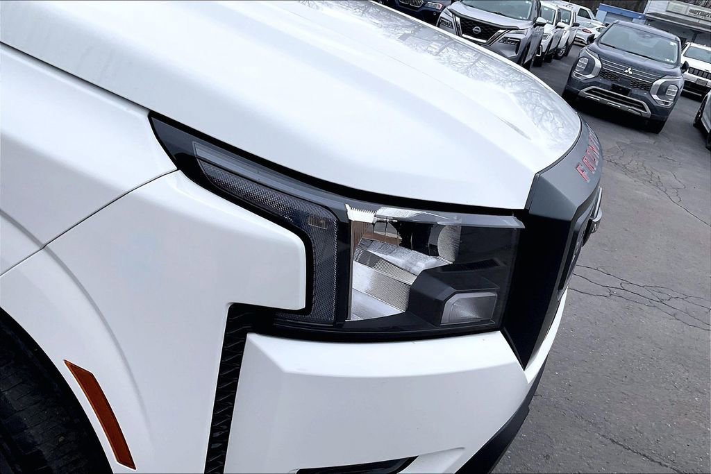 Used 2024 Nissan Frontier S w/ Technology Package image 27