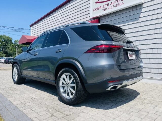 Used 2024 Mercedes-Benz GLE 350 4MATIC w/ 3rd Row Seat Package image 7