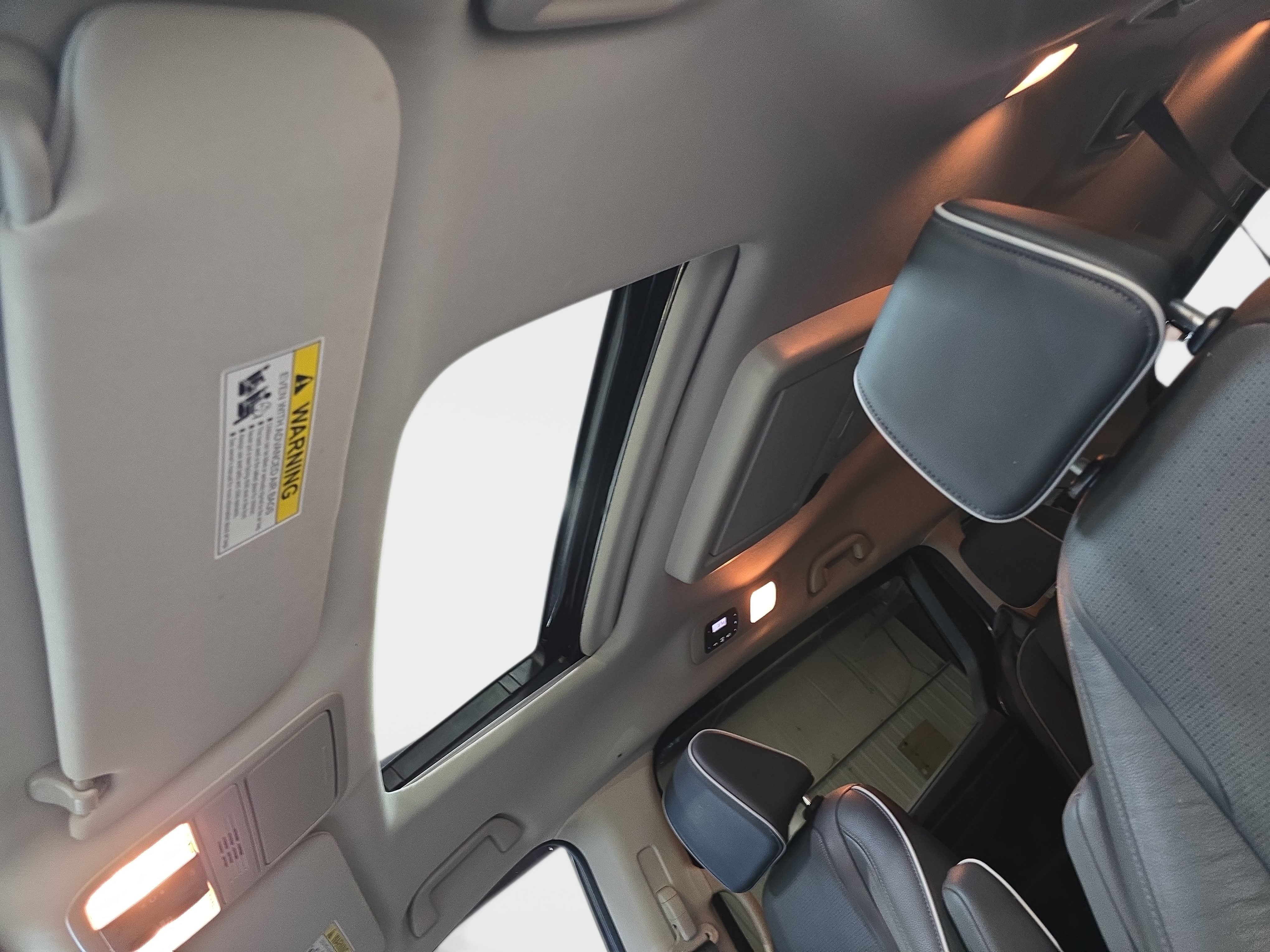 Certified 2025 Honda Odyssey Elite image 27