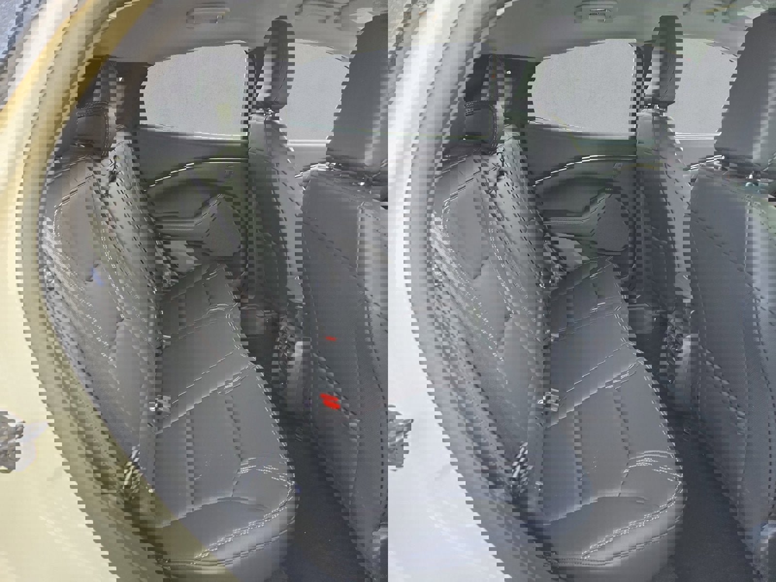 Certified 2025 Ford Mustang Mach-E Premium image 24