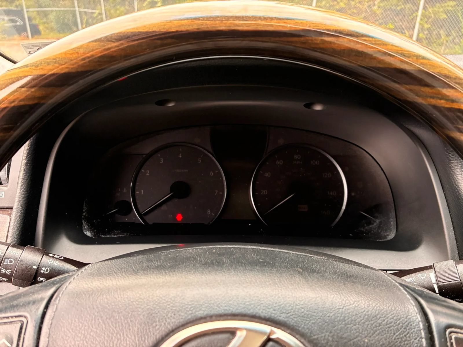 Used 2013 Lexus LS 460 L w/ All-Weather Pkg RWD image 29
