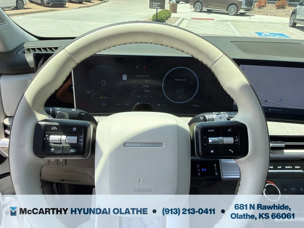 Certified 2025 Hyundai Santa Fe Calligraphy AWD/4WD image 7