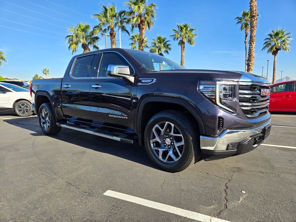 Used 2023 GMC Sierra 1500 SLT RWD image 1