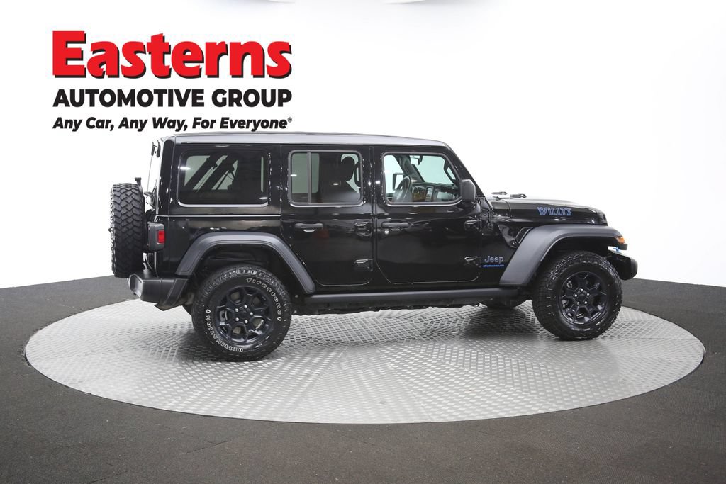 Used 2023 Jeep Wrangler Unlimited w/ Sun & Screen Package AWD/4WD image 44