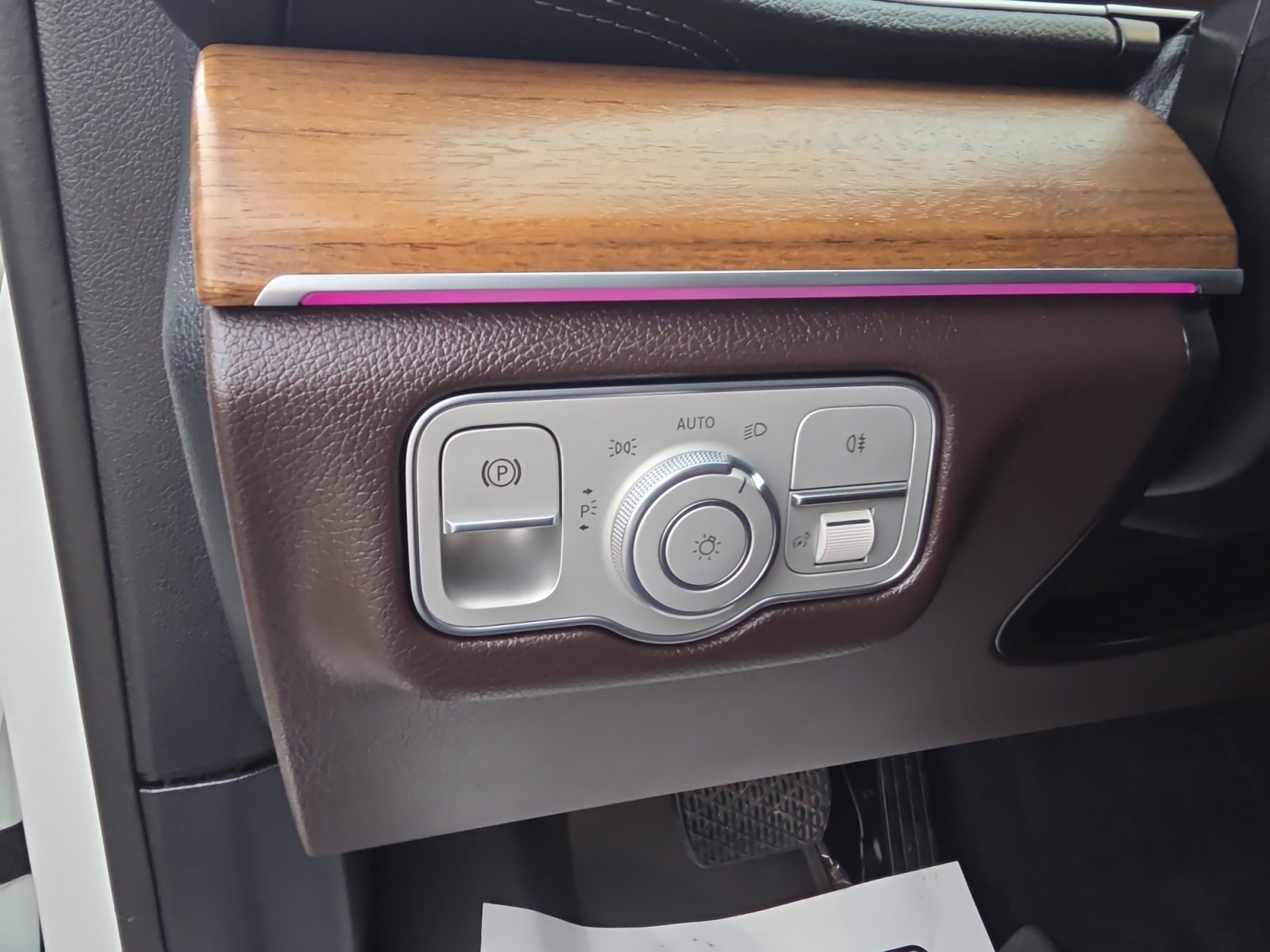 Used 2021 Mercedes-Benz GLS 450 4MATIC image 24