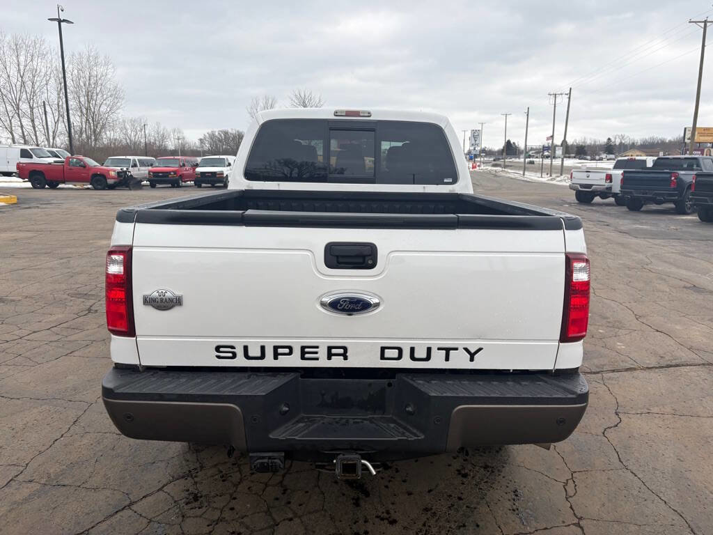 Used 2016 Ford F350 King Ranch w/ King Ranch w/Chrome Package AWD/4WD image 8