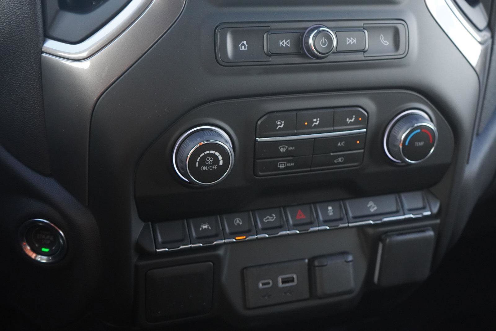 New 2026 Chevrolet Silverado 1500 Custom Trail Boss w/ LPO, Dark Essentials Package AWD/4WD image 21
