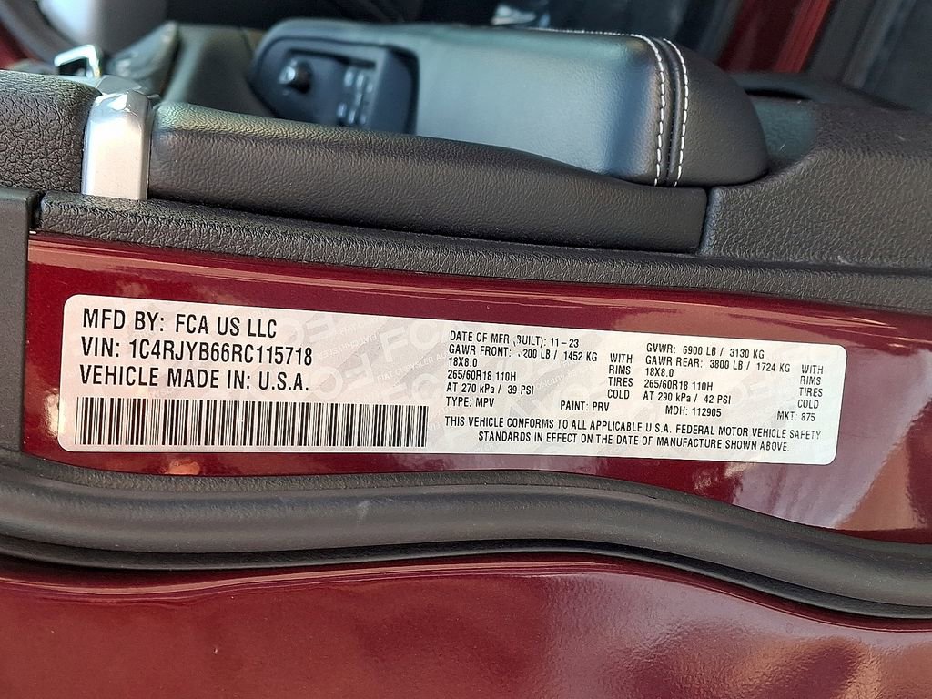 Used 2024 Jeep Grand Cherokee Limited 4xe image 29