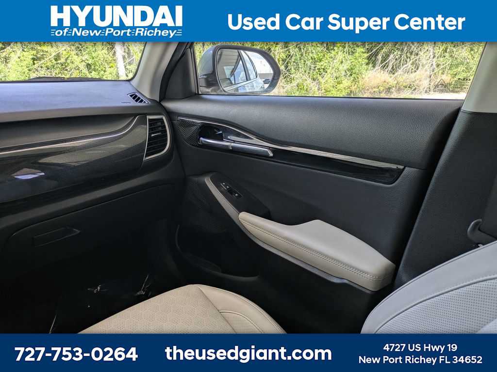 Used 2023 Kia Seltos EX AWD/4WD image 19