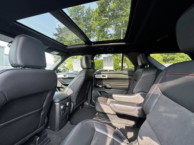 Certified 2023 Ford Explorer ST-Line w/ Class IV Trailer Tow Package AWD/4WD image 18