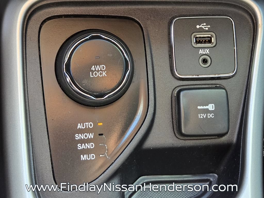 Used 2018 Jeep Compass Sport AWD/4WD image 29