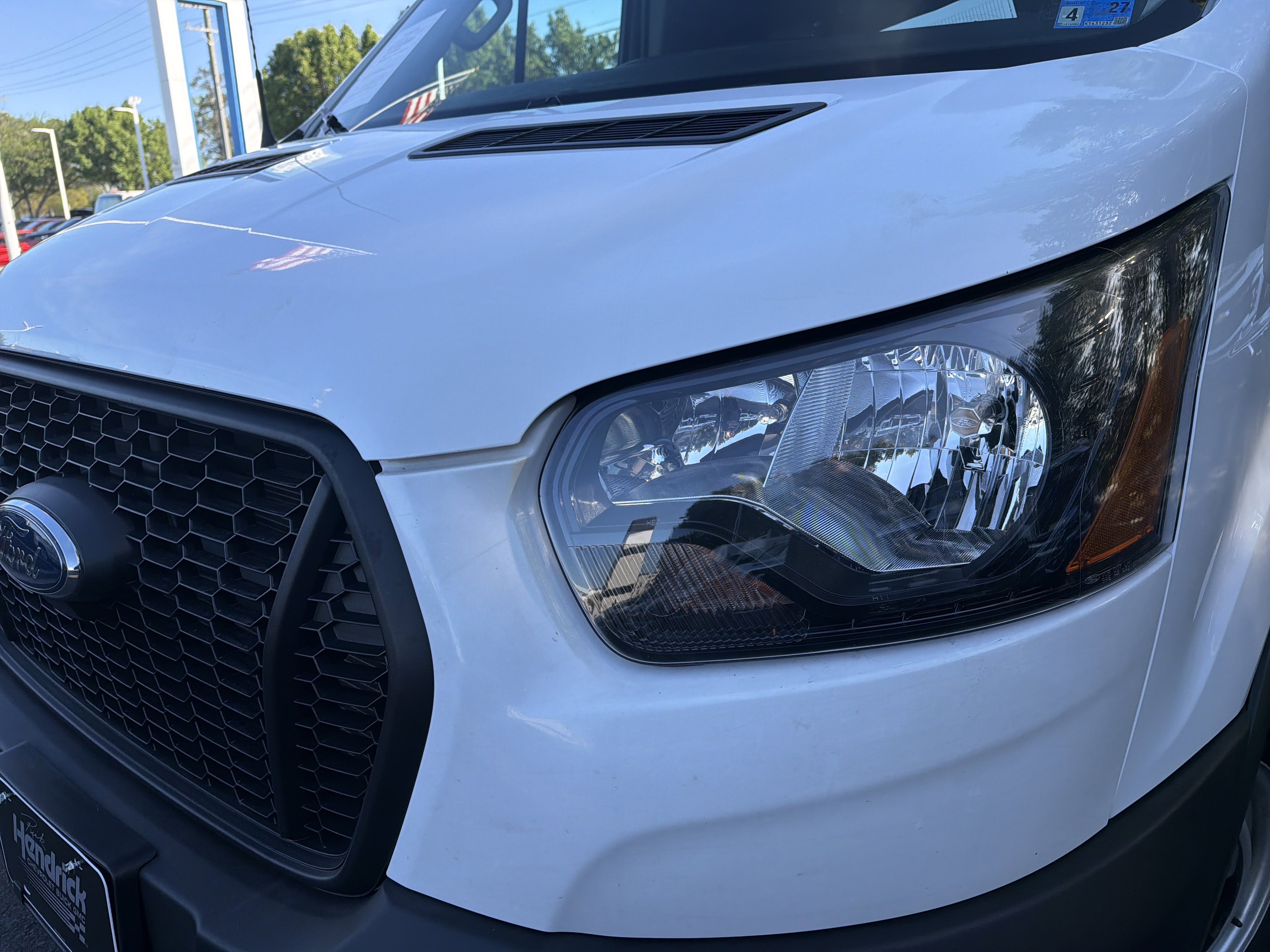 Used 2023 Ford Transit 250 Medium Roof w/ Load Area Protection Package image 6