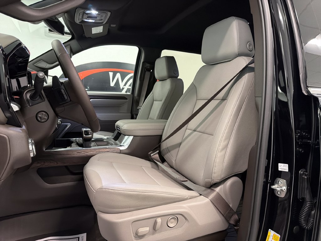 New 2026 GMC Sierra 1500 SLT w/ SLT Premium Plus Package AWD/4WD image 22