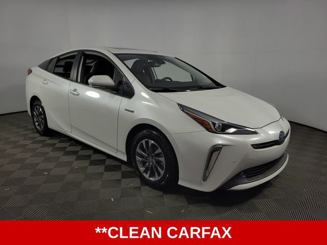 Used 2022 Toyota Prius XLE image 5