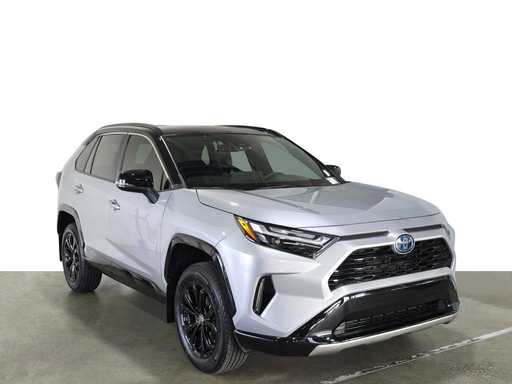 Used 2024 Toyota RAV4 XSE image 3