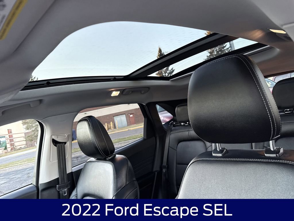 Used 2022 Ford Escape SEL image 17