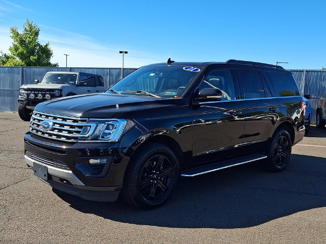 Certified 2021 Ford Expedition XLT AWD/4WD image 3