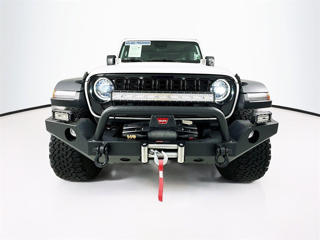 Used 2024 Jeep Wrangler Willys image 2