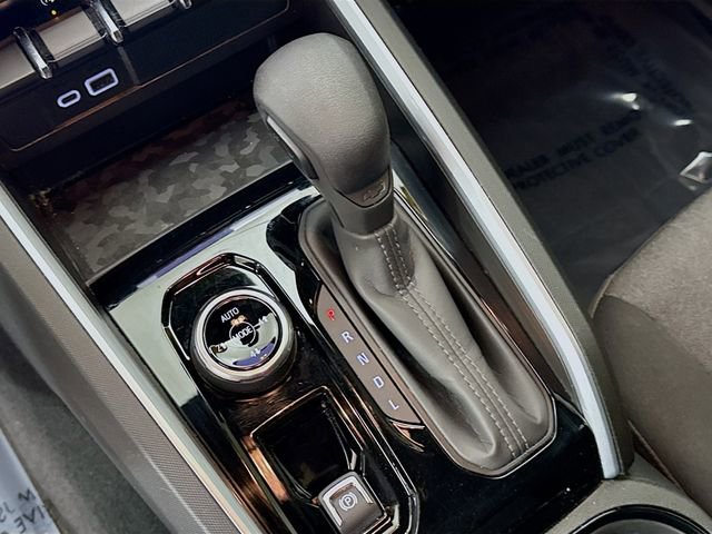 Used 2024 Chevrolet Colorado Trail Boss w/ Advanced Trailering Package image 20