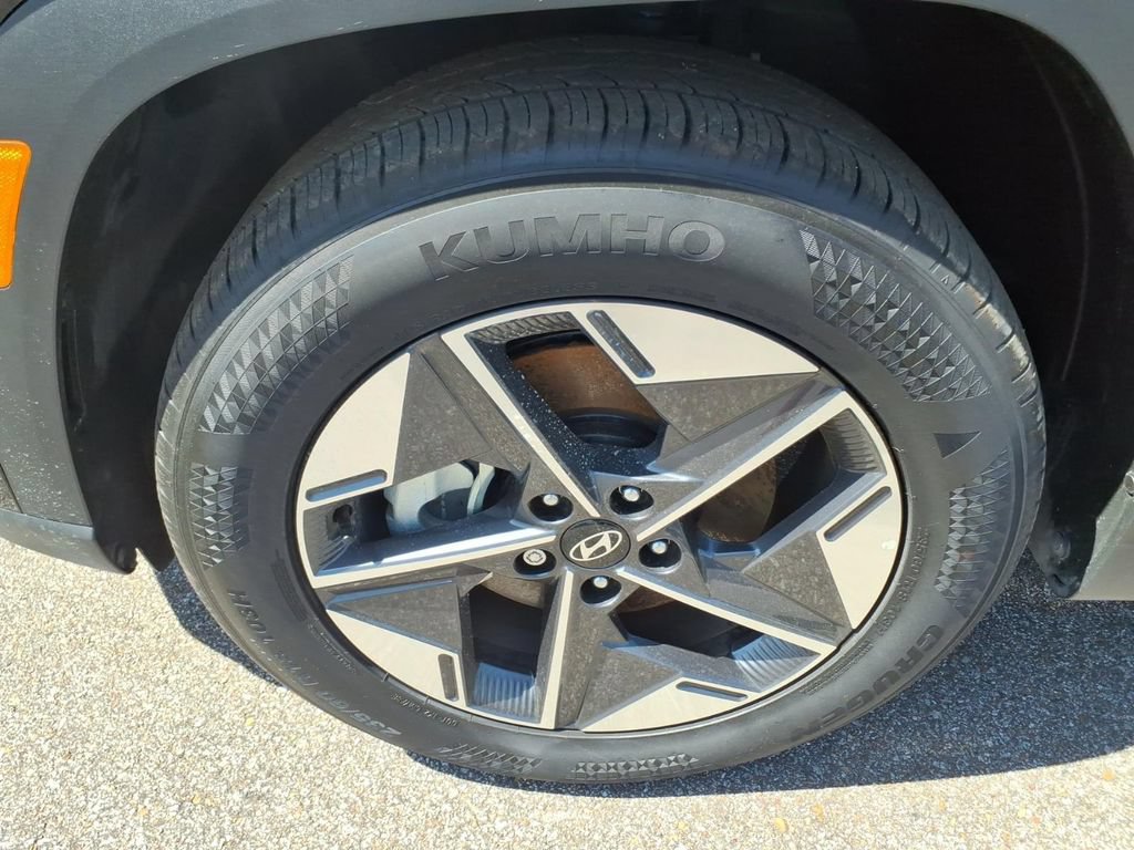 New 2026 Hyundai Tucson SEL Plus FWD image 9
