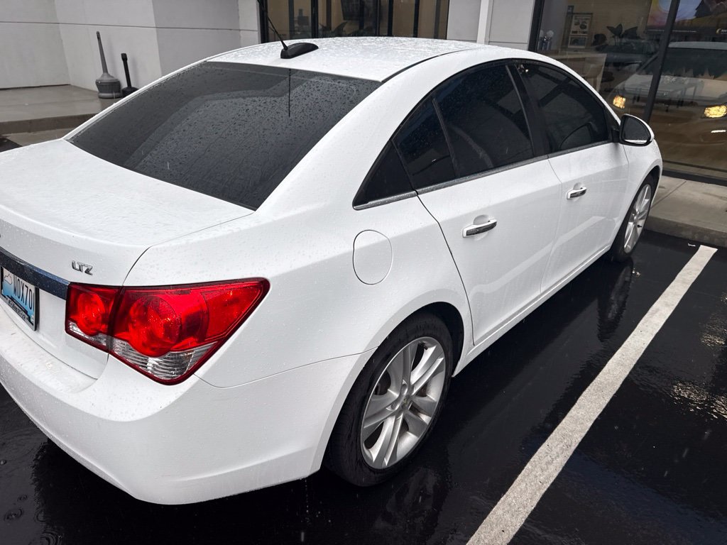 Used 2015 Chevrolet Cruze LTZ FWD image 3