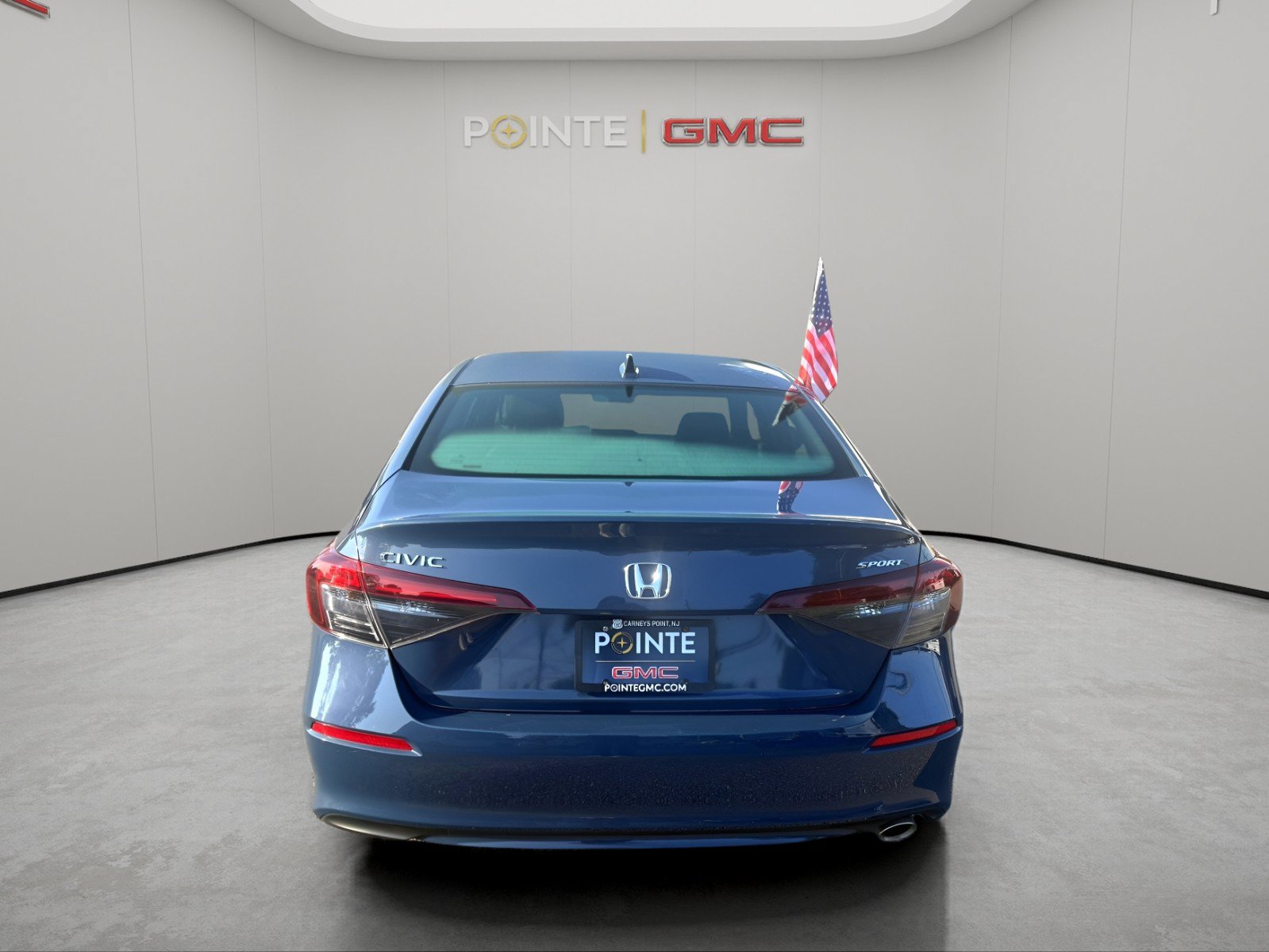 Used 2025 Honda Civic Sport image 4