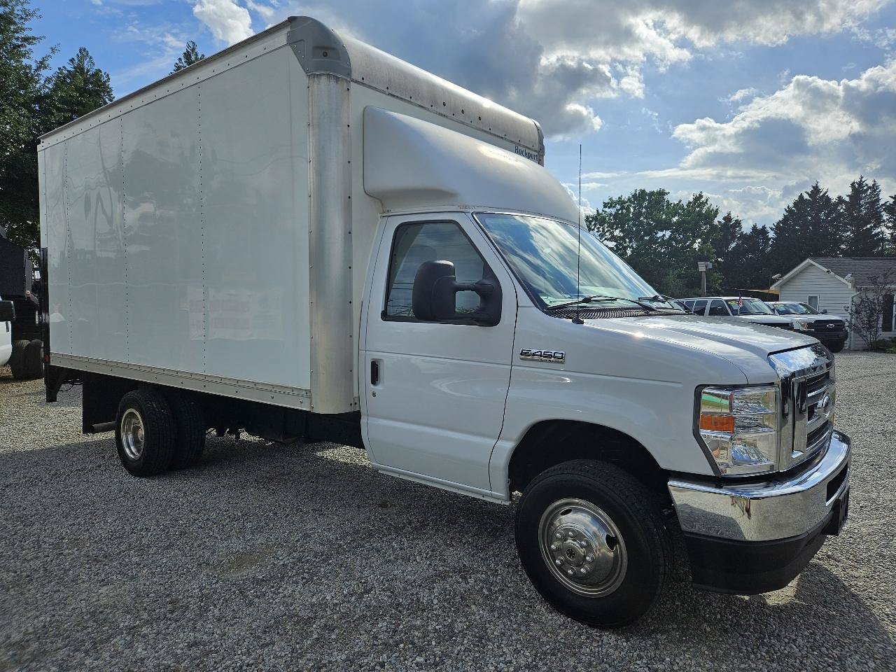 Used 2022 Ford E-450 and Econoline 450 Super Duty w/ Power Windows & Locks Group RWD image 7
