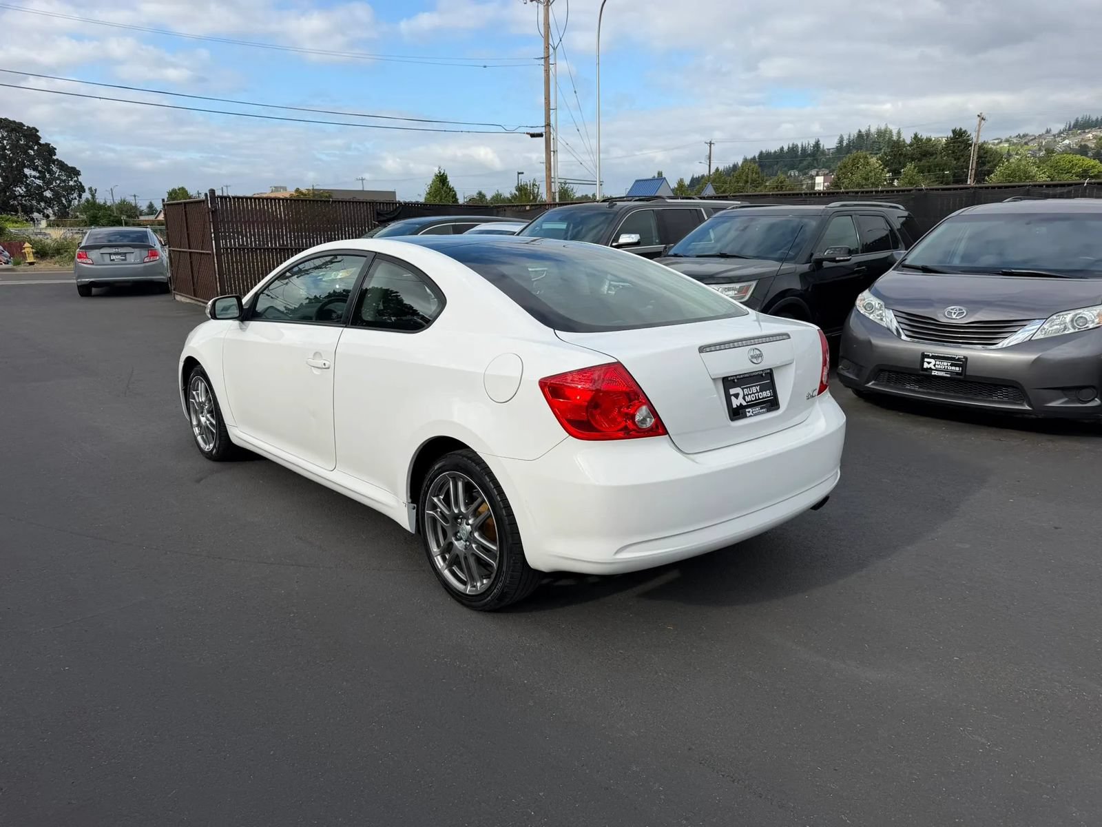 Used 2005 Scion tC FWD image 6