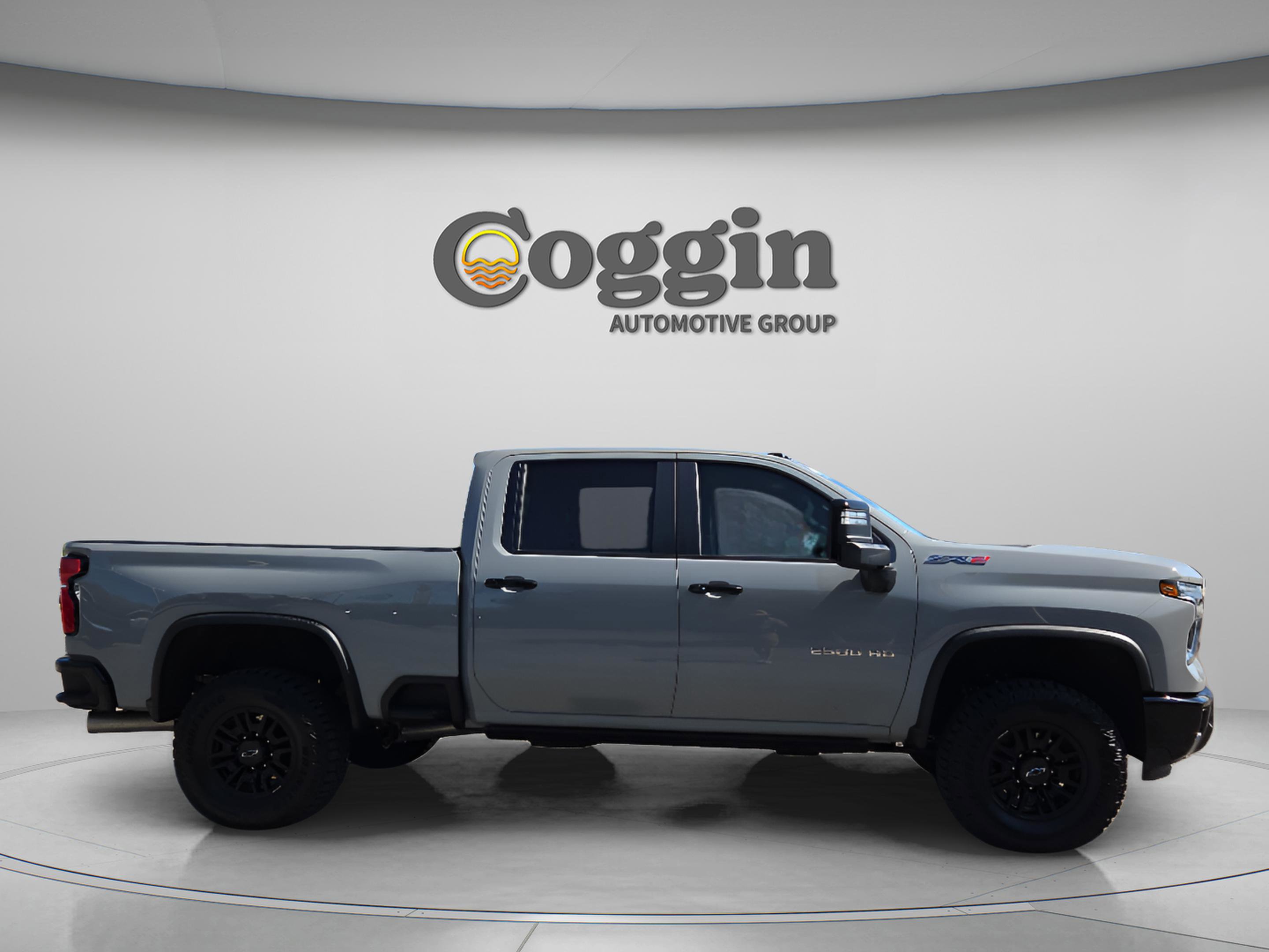 Certified 2025 Chevrolet Silverado 2500 ZR2 w/ Technology Package AWD/4WD image 6