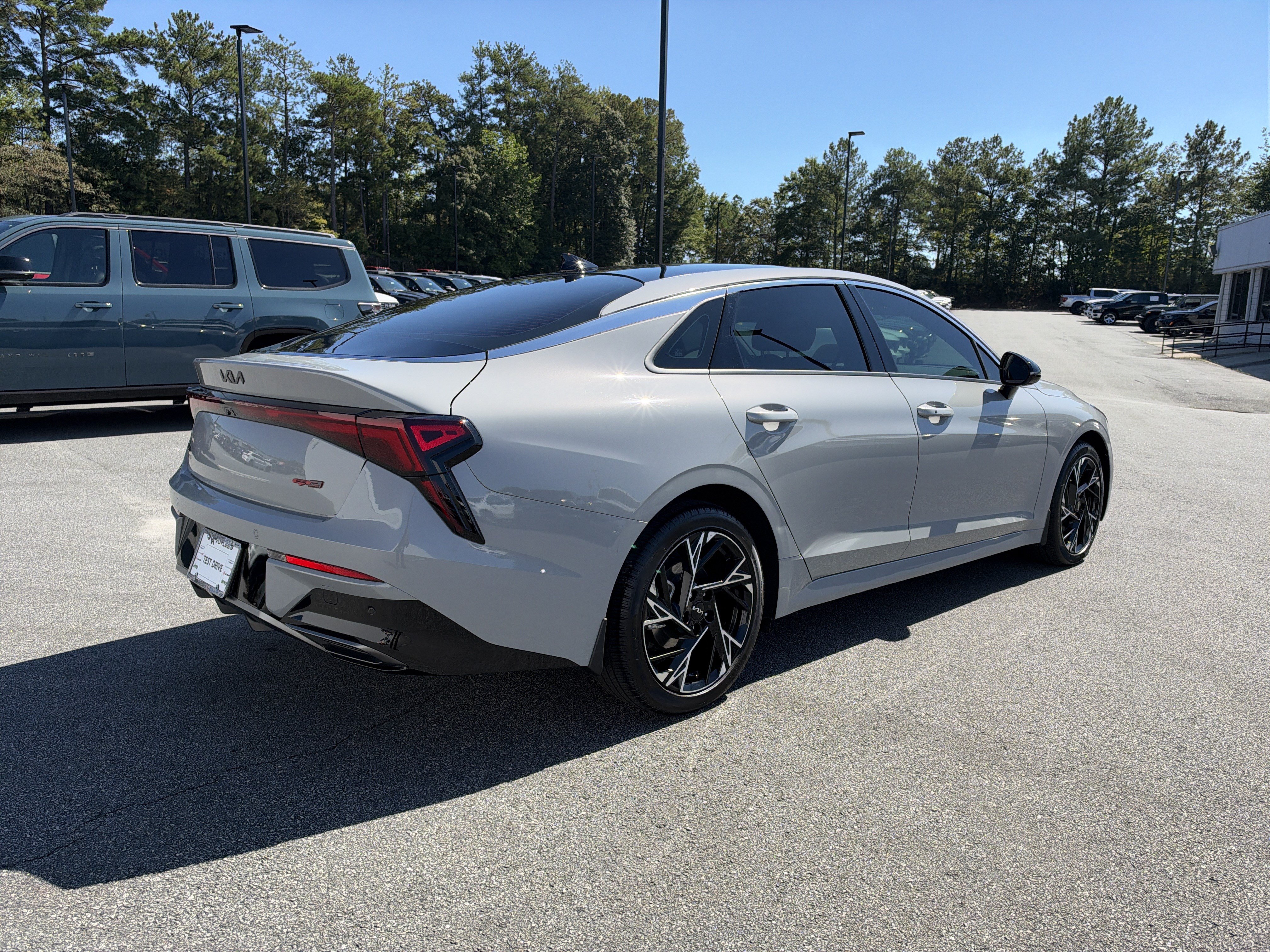 Used 2025 Kia K5 GT-Line w/ GT-Line Premium Package FWD image 8