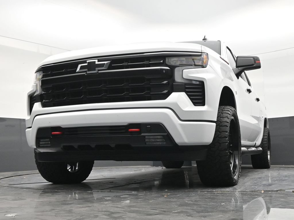 Used 2024 Chevrolet Silverado 1500 RST w/ Redline Edition AWD/4WD image 27