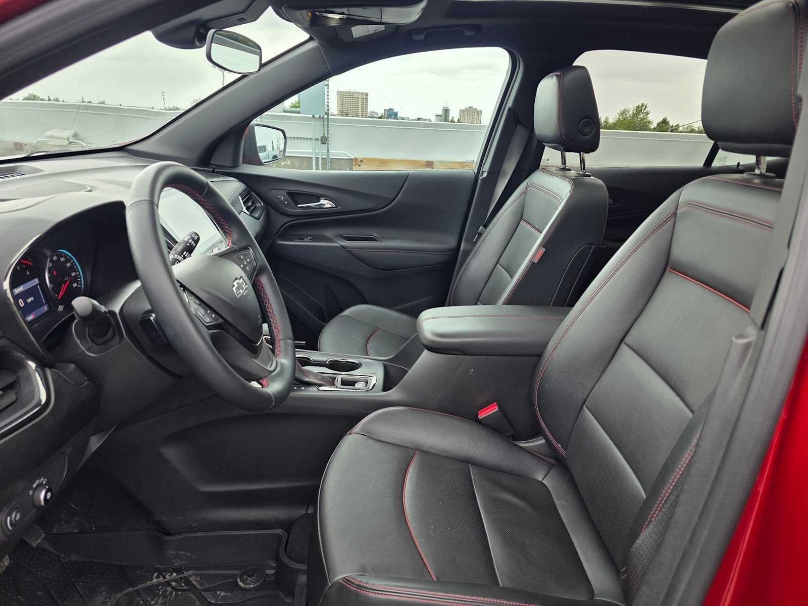 Used 2023 Chevrolet Equinox RS w/ RS Leather Package AWD/4WD image 20