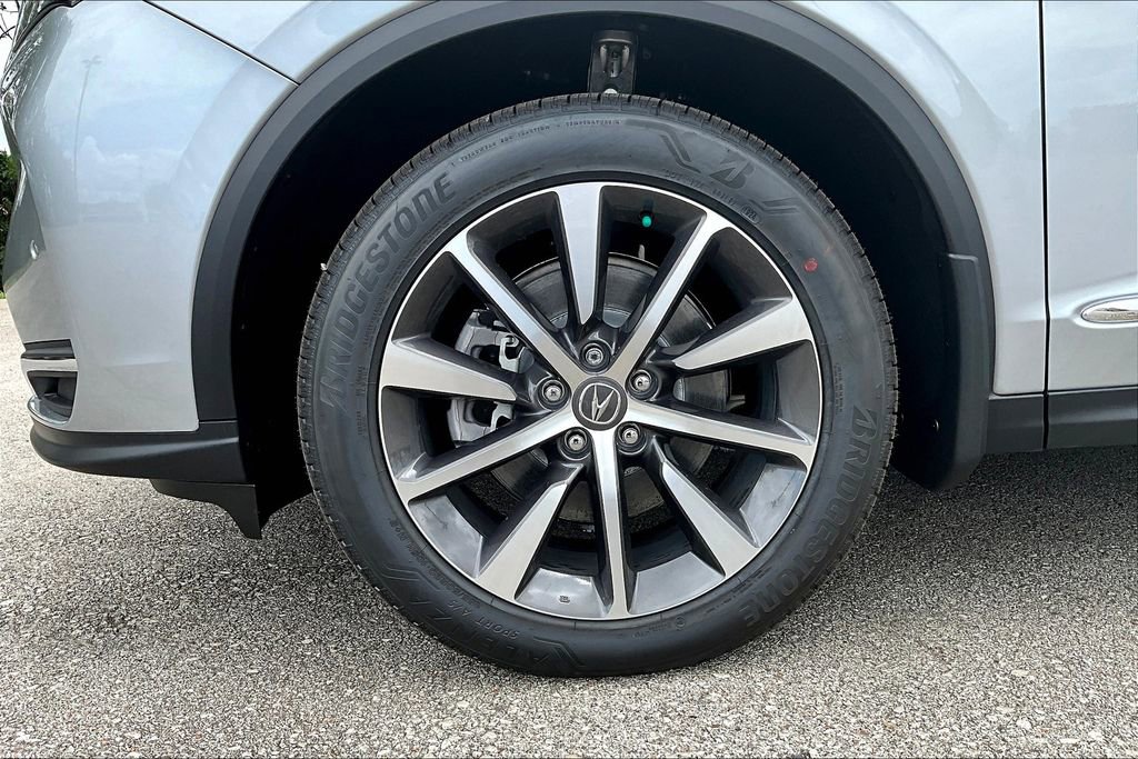Used 2025 Acura MDX SH-AWD w/ Technology Package image 16