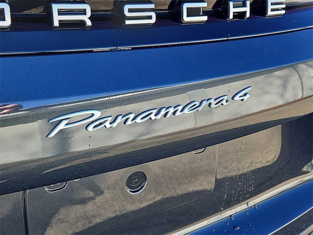 New 2026 Porsche Panamera 4 image 10