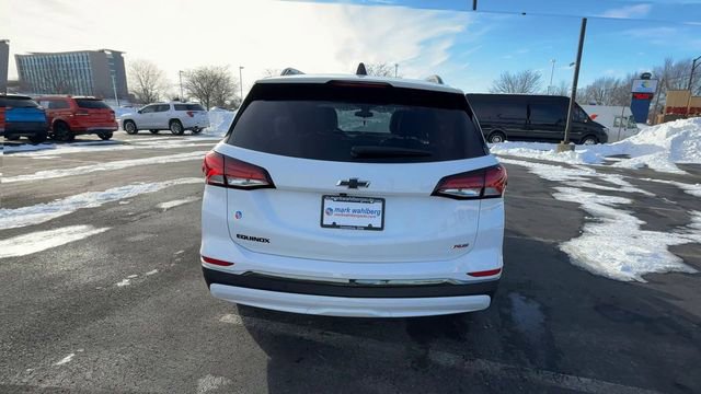 Used 2022 Chevrolet Equinox RS w/ Infotainment Package image 7