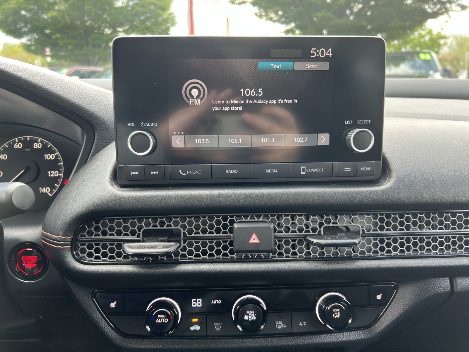 Used 2024 Honda HR-V Sport image 17