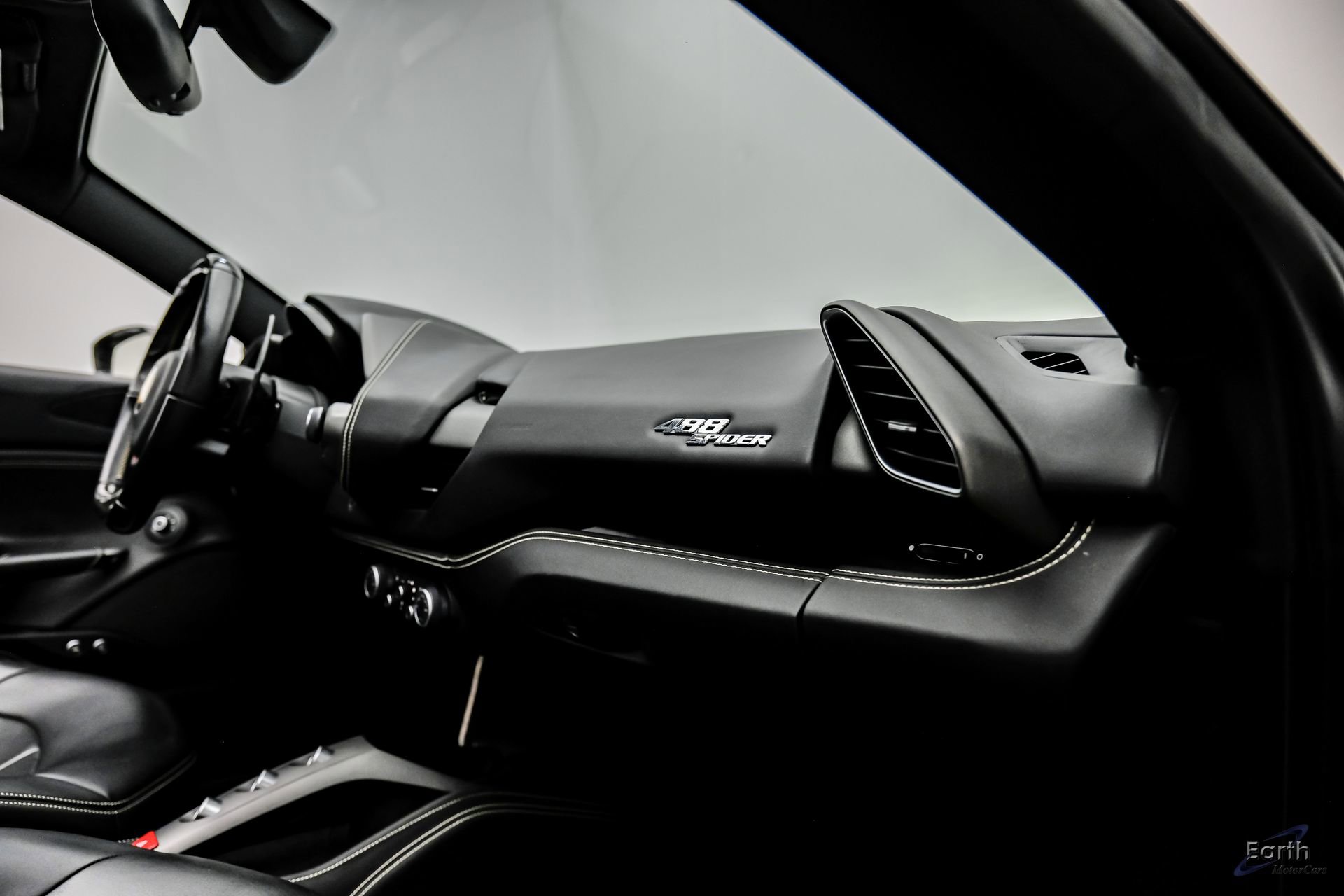 Used 2018 Ferrari 488 Spider RWD image 60