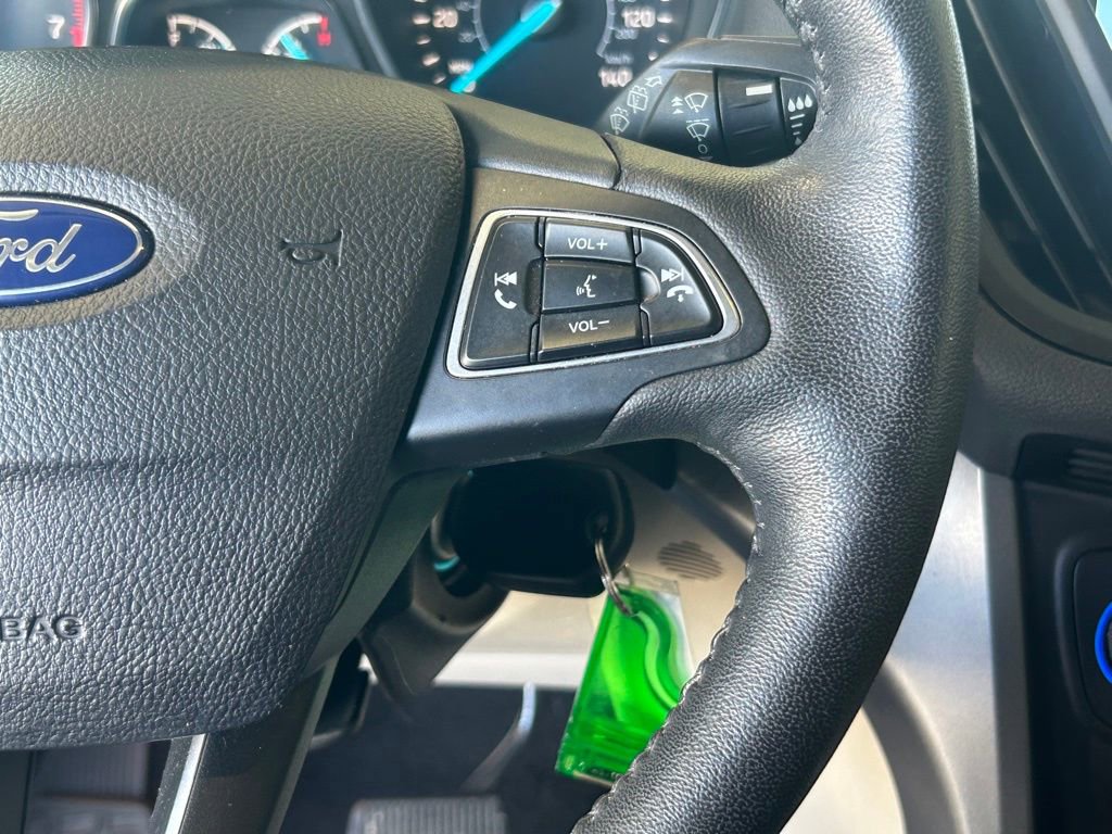 Used 2018 Ford Escape SEL image 40