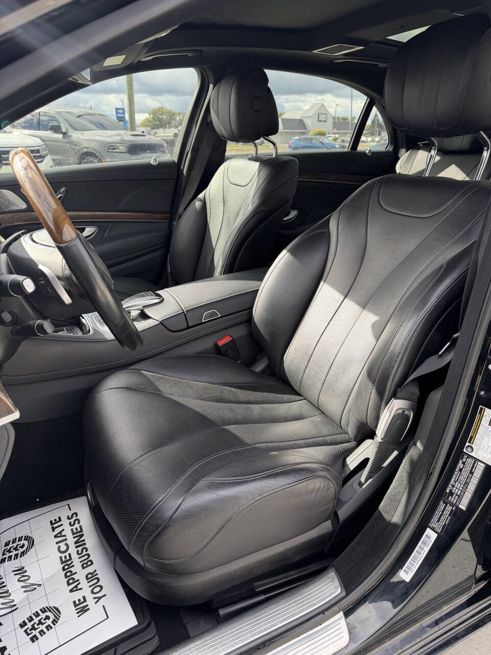 Used 2015 Mercedes-Benz S 550 4MATIC Sedan image 12