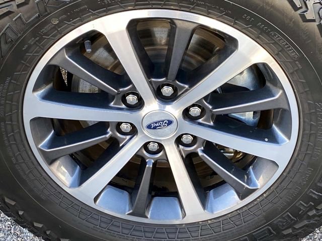 Used 2021 Ford Expedition XLT image 29