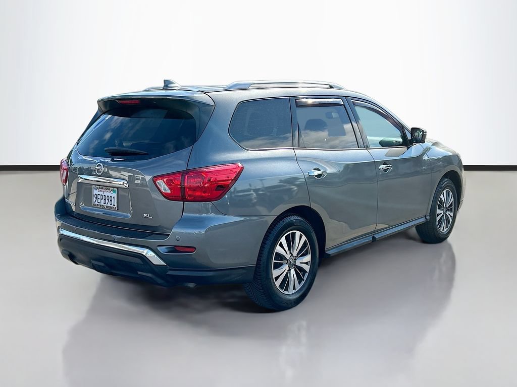 Used 2019 Nissan Pathfinder FWD image 5