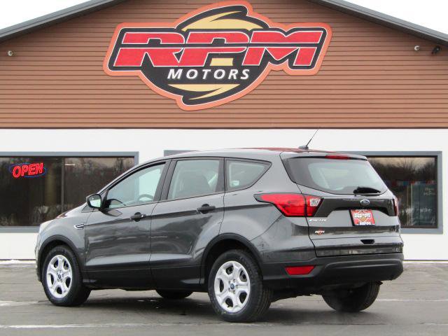Used 2019 Ford Escape S image 6