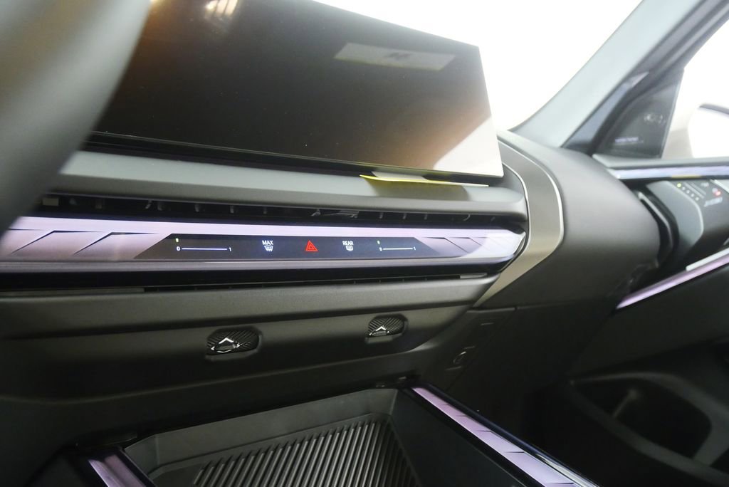 Used 2026 BMW X3 xDrive30 w/ Convenience Package image 20