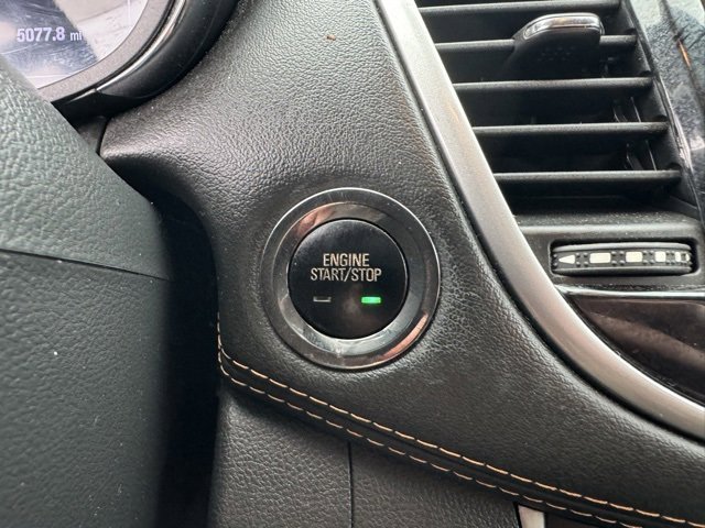 Used 2019 Chevrolet Trax LT w/ LT Convenience Package image 16