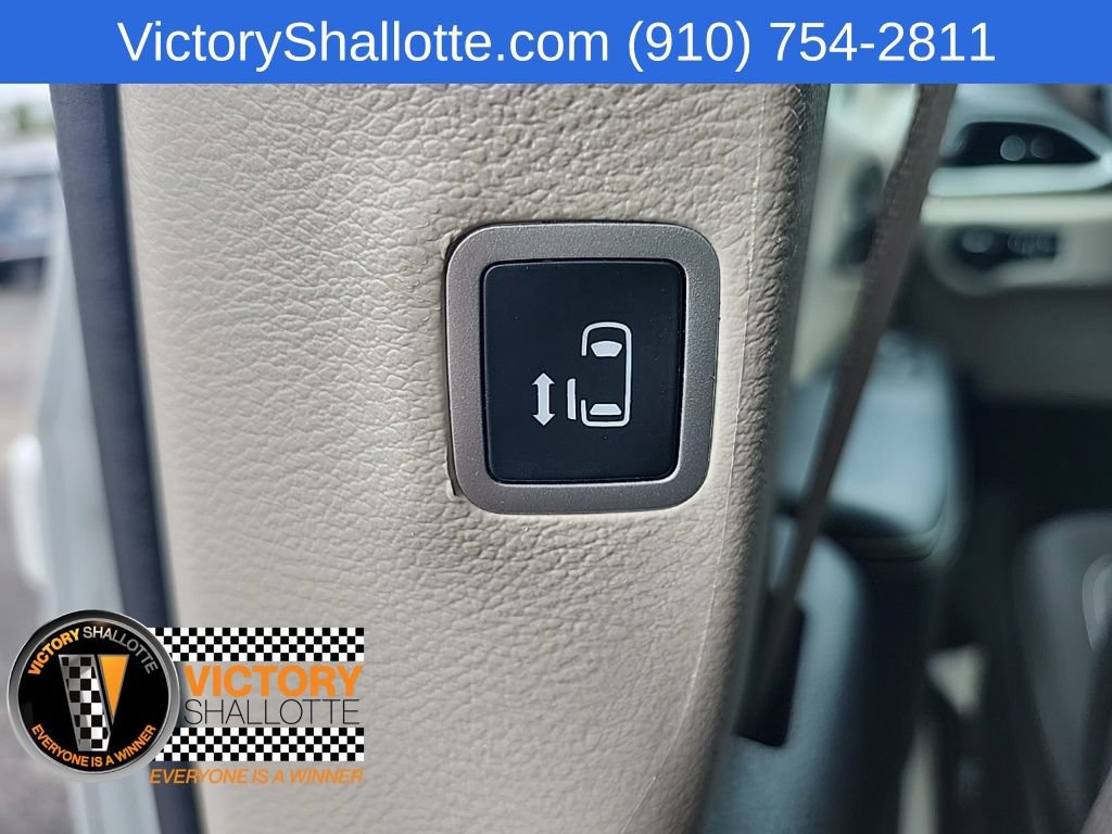 Certified 2023 Chrysler Voyager LX FWD image 20
