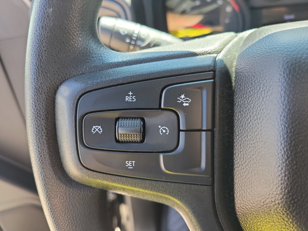 Used 2025 Chevrolet Silverado 1500 Custom AWD/4WD image 25