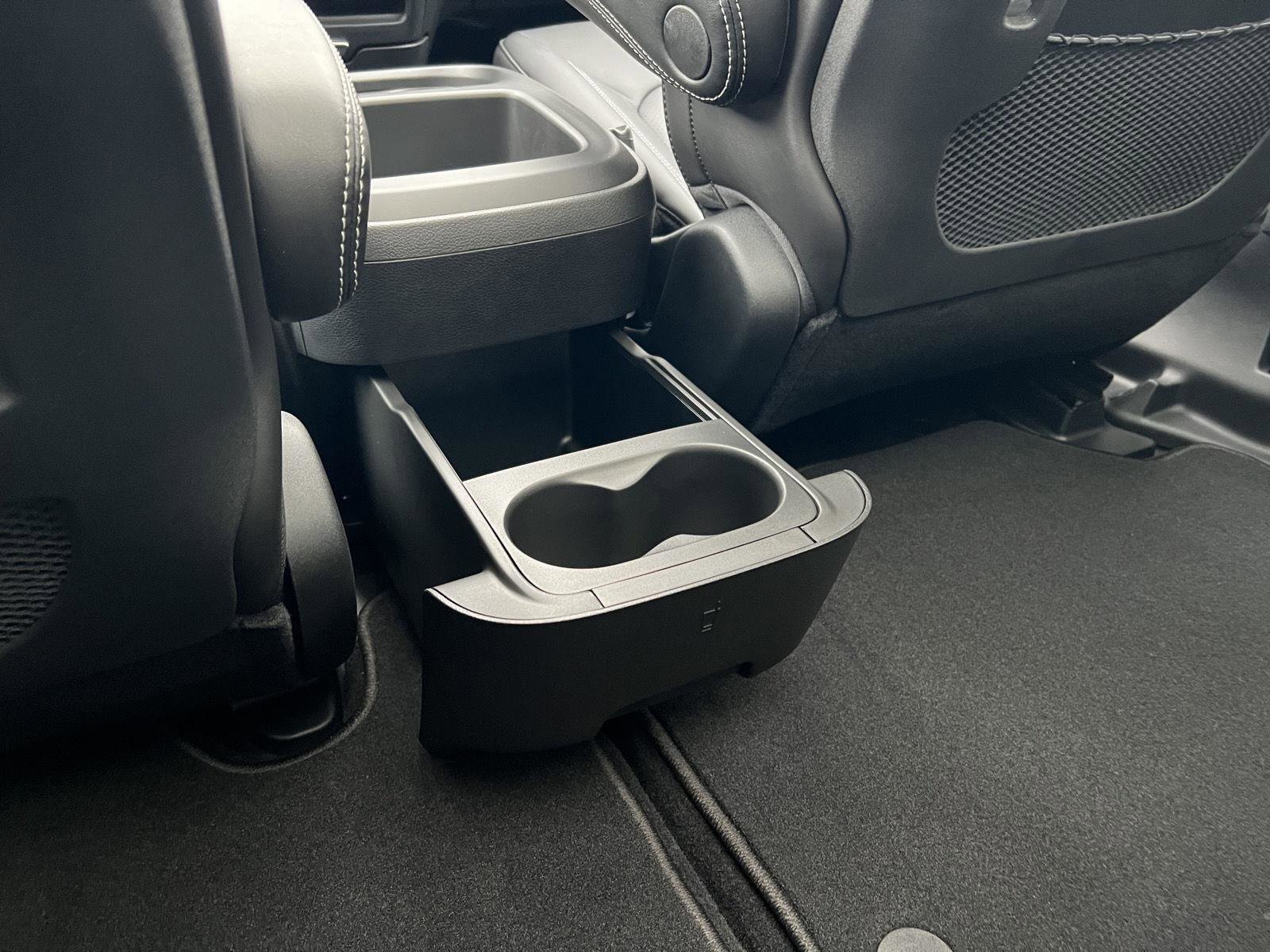 New 2026 Chrysler Pacifica Select image 17